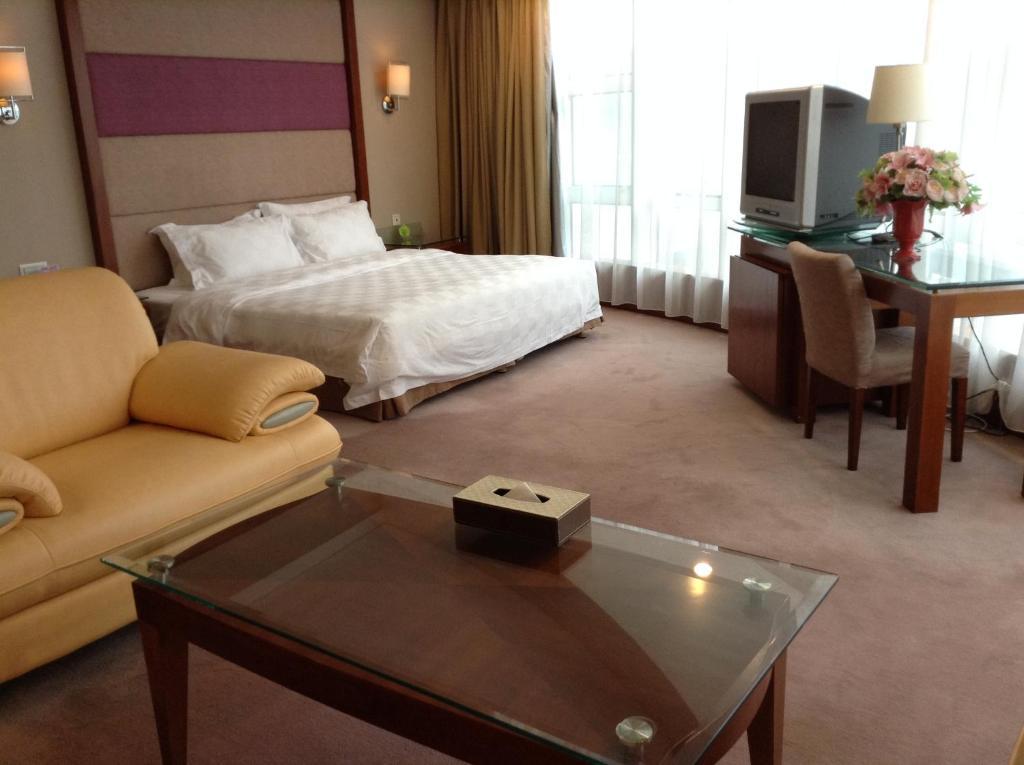 New Times Hotel Shenzhen Railway Station מראה חיצוני תמונה