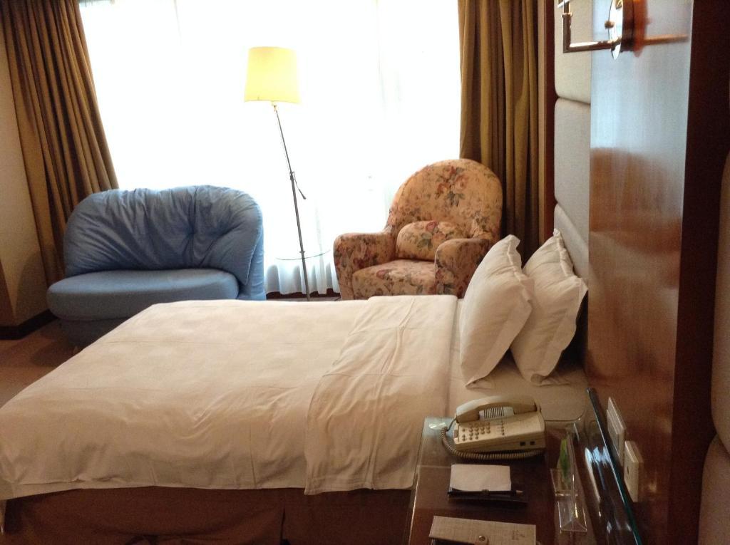 New Times Hotel Shenzhen Railway Station מראה חיצוני תמונה