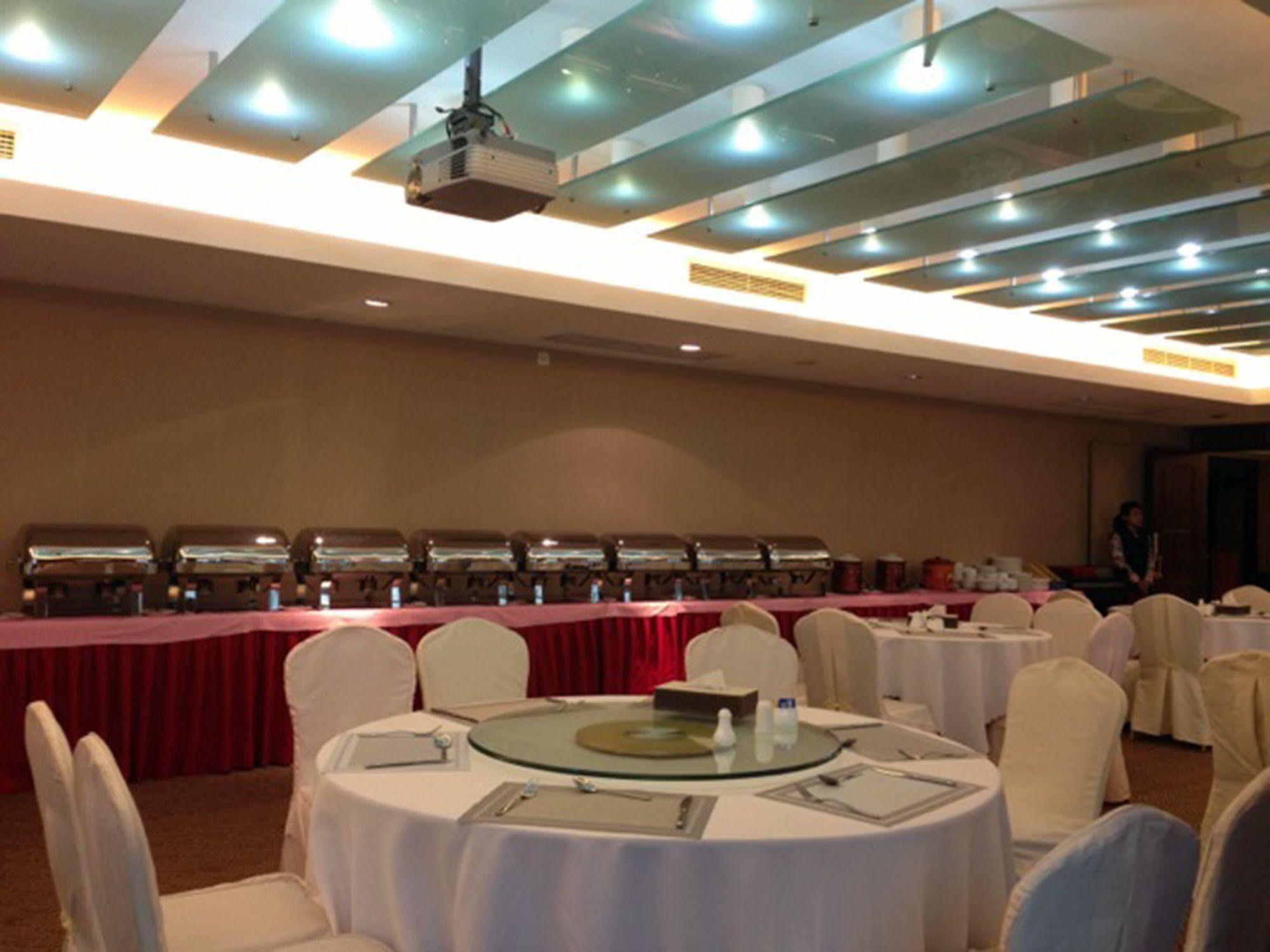 New Times Hotel Shenzhen Railway Station מראה חיצוני תמונה